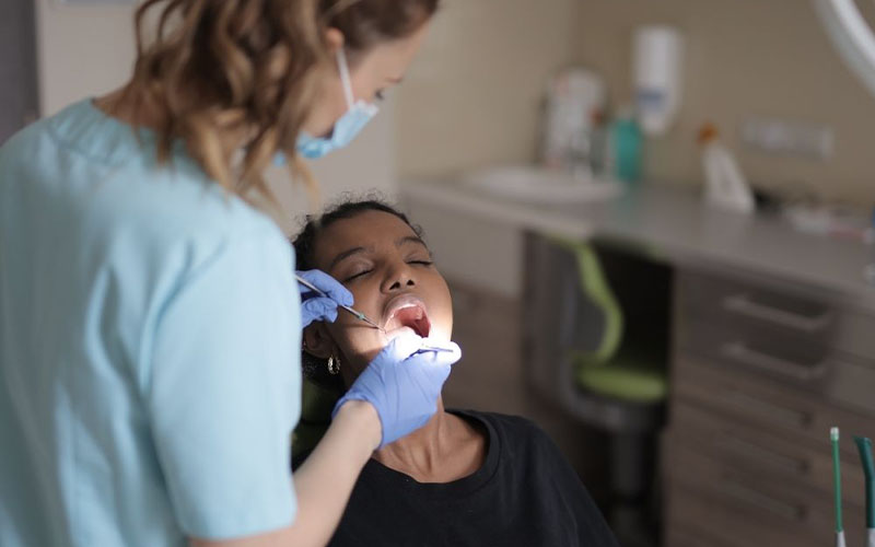 How to Select the Right Dentist for Your Family