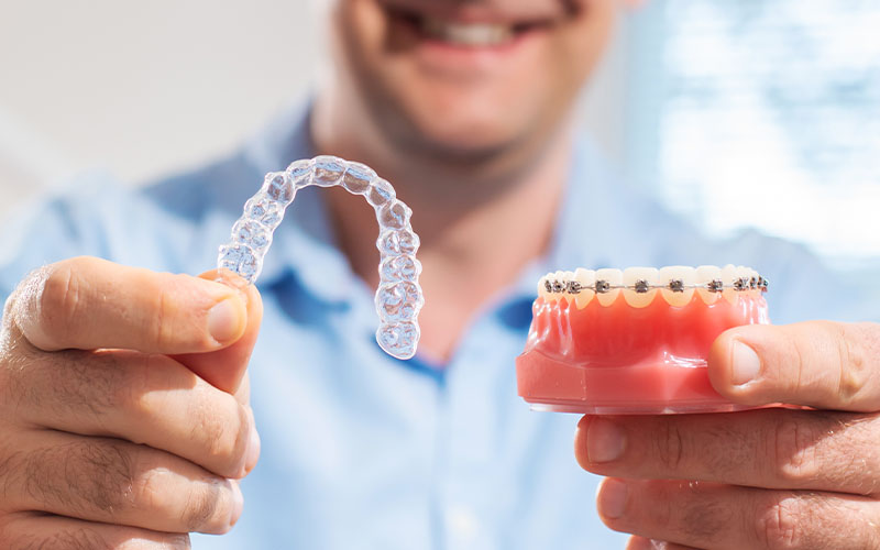 How Do You Choose Invisalign® vs Braces: Which is Right for You?